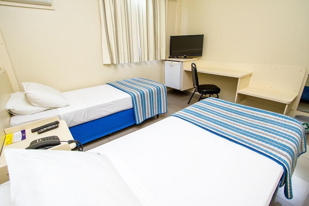 Hotel Villalba Londrina Exteriör bild